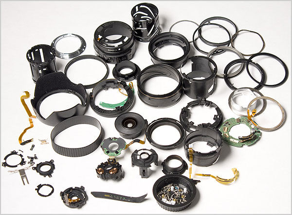 canon lens taken apart